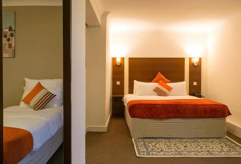 패밀리 룸, Celtic International Hotel Cardiff Airport