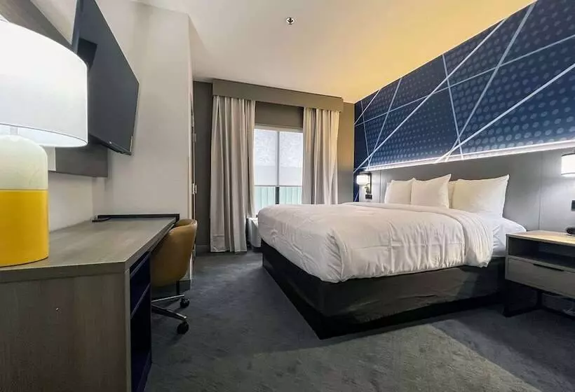 スイート, Comfort Suites Augusta Riverwatch