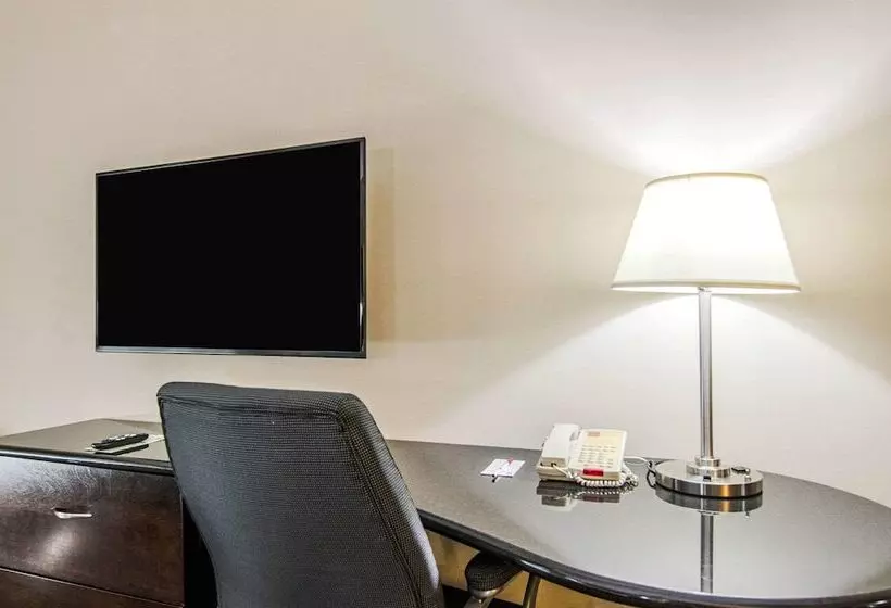 身障者適用スイートルーム, Comfort Suites Bentonville  Rogers