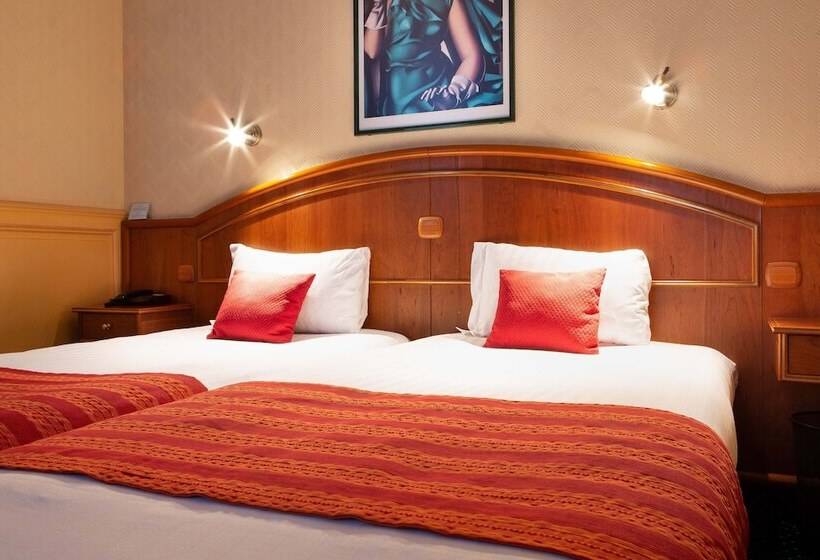 スタンダードルーム, De La Paix