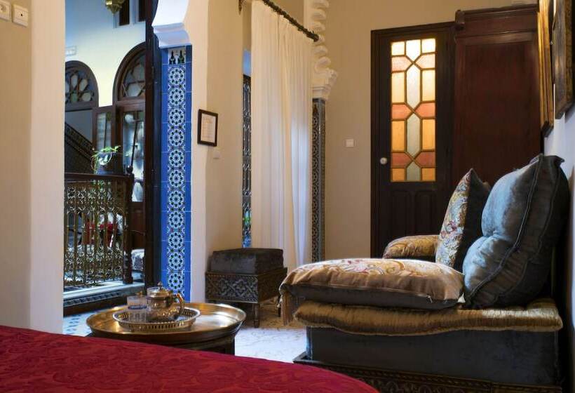 스탠다드 룸, El Reducto