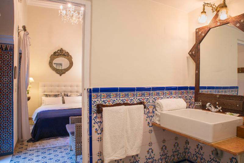 스탠다드 룸, El Reducto