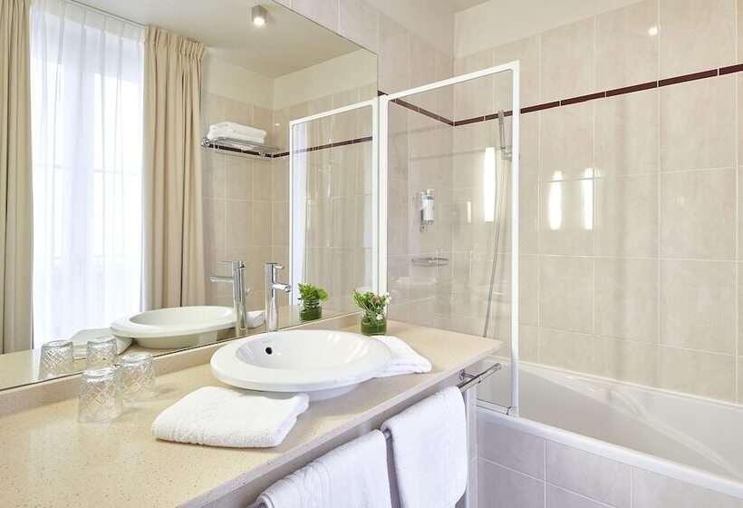 Номер Стандарт Боковой Вид на Море, Alfred Hotels Port Vieux