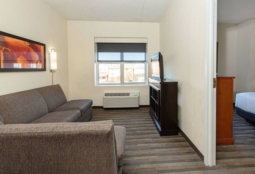 스위트, Hyatt House Chicago Schaumburg