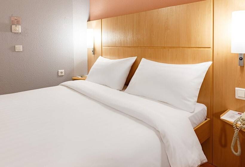 标准间, Ibis Kazan