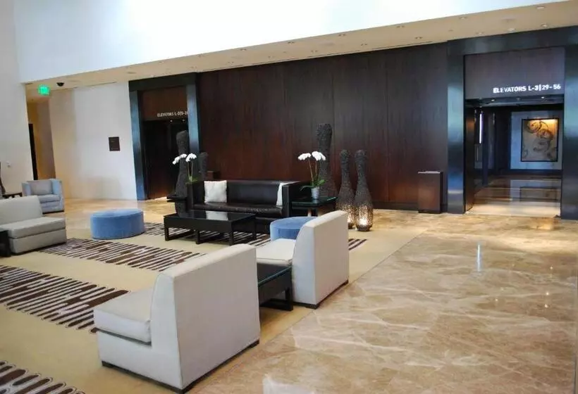 سوییت لوکس, Jet Luxury At The Vdara