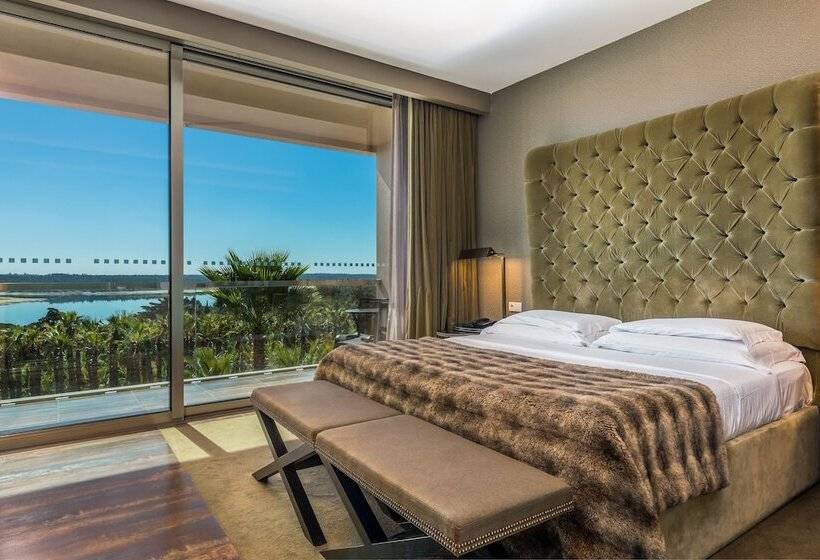 Superior room with lake view, Ap Lago Montargil Conference & Spa