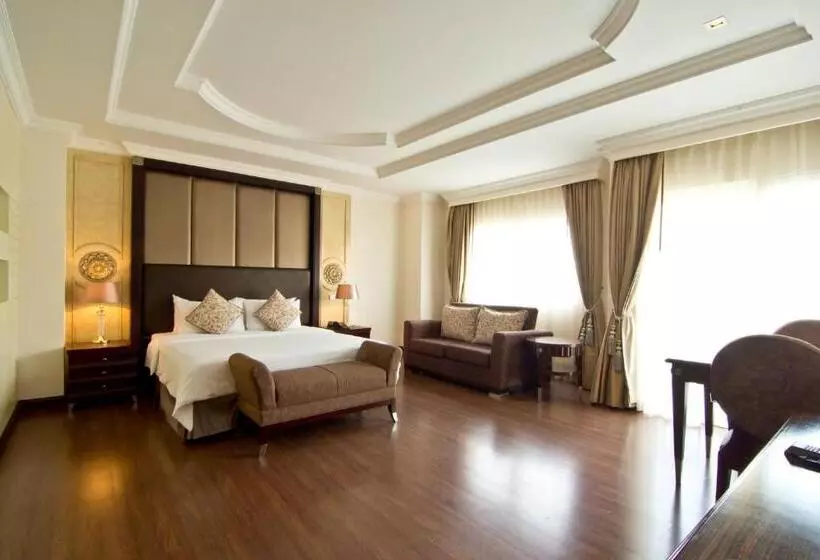 デラックスルーム, Lk Residence