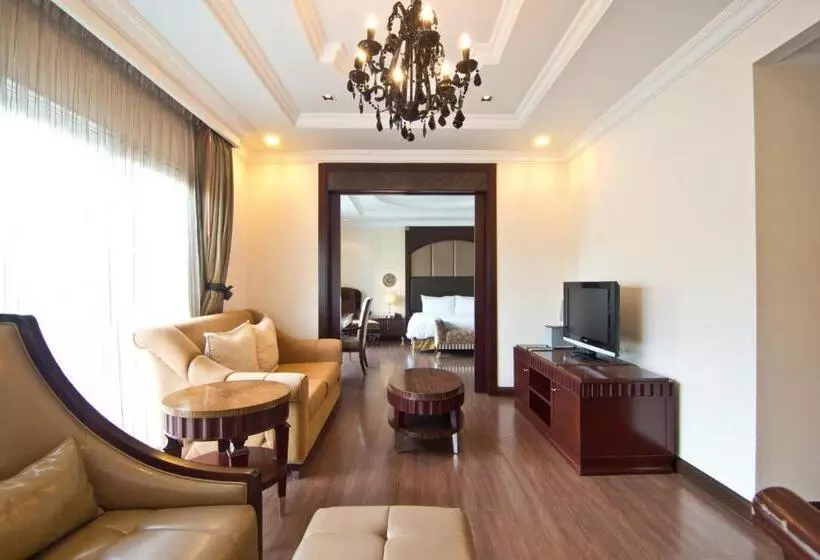 スイート, Lk Residence