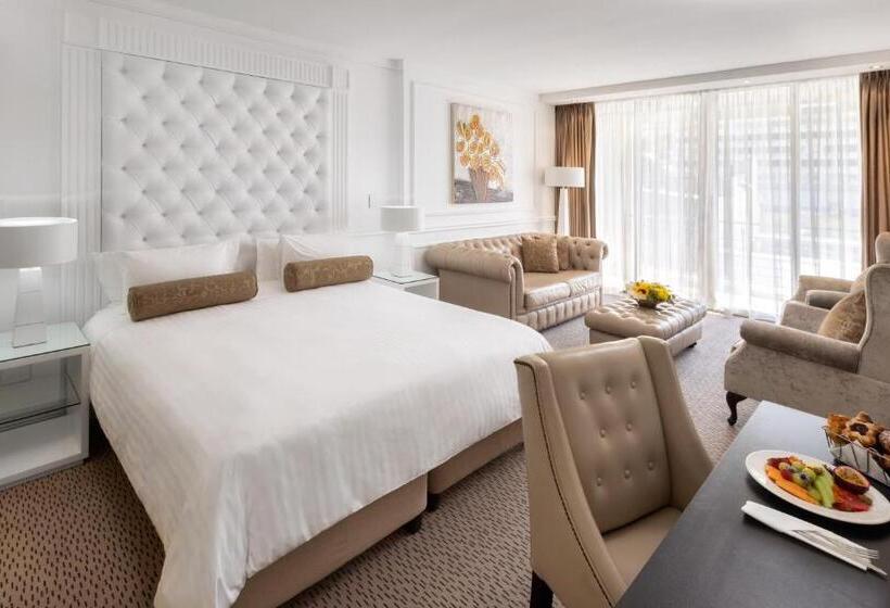 高级工作室, Pepperclub