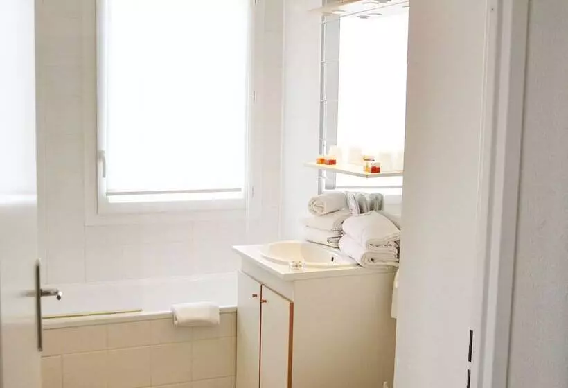 استودیوی استاندارد, Séjours & Affaires Caen Le Clos Beaumois