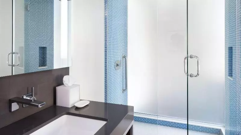 اتاق استاندارد با تخت بزرگ, The Chambers
