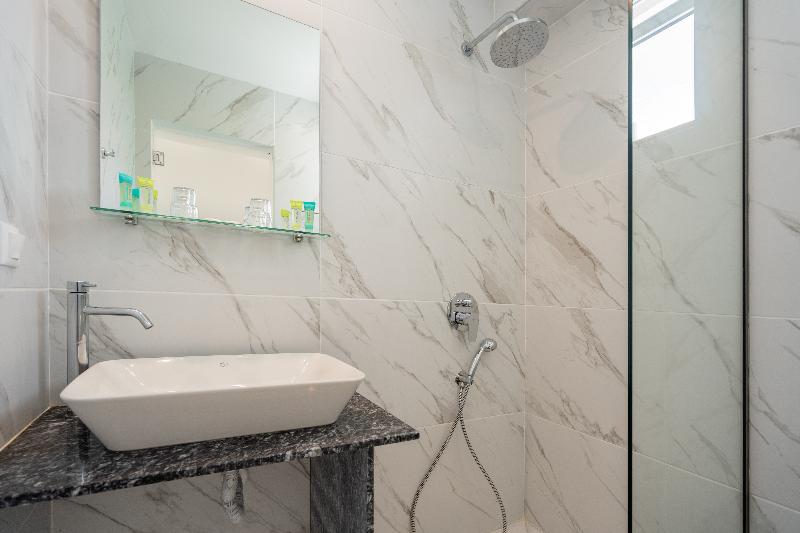 Номер Стандарт, The Chambers