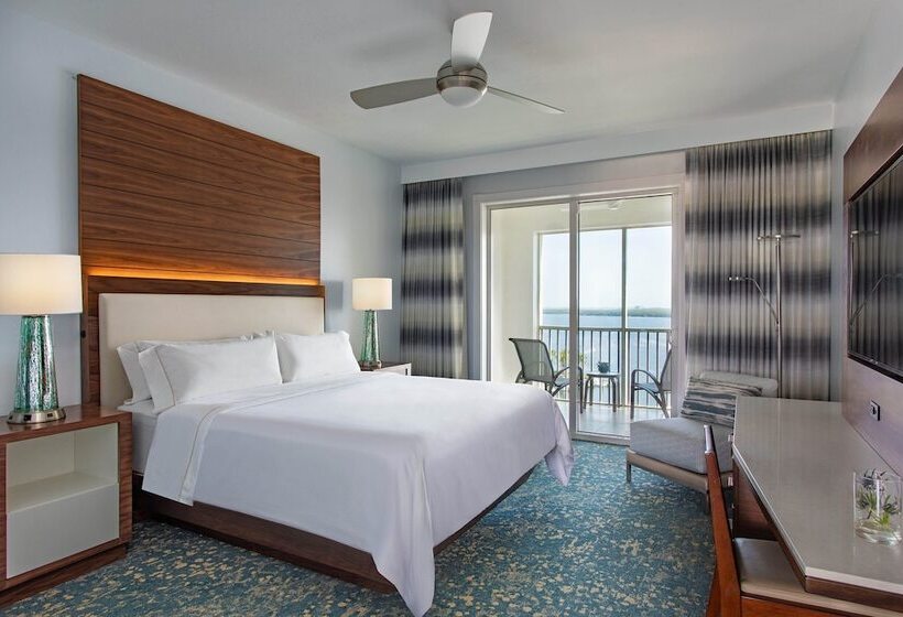 سوئیت با چشم‌انداز رودخانه, The Westin Cape Coral Resort At Marina Village