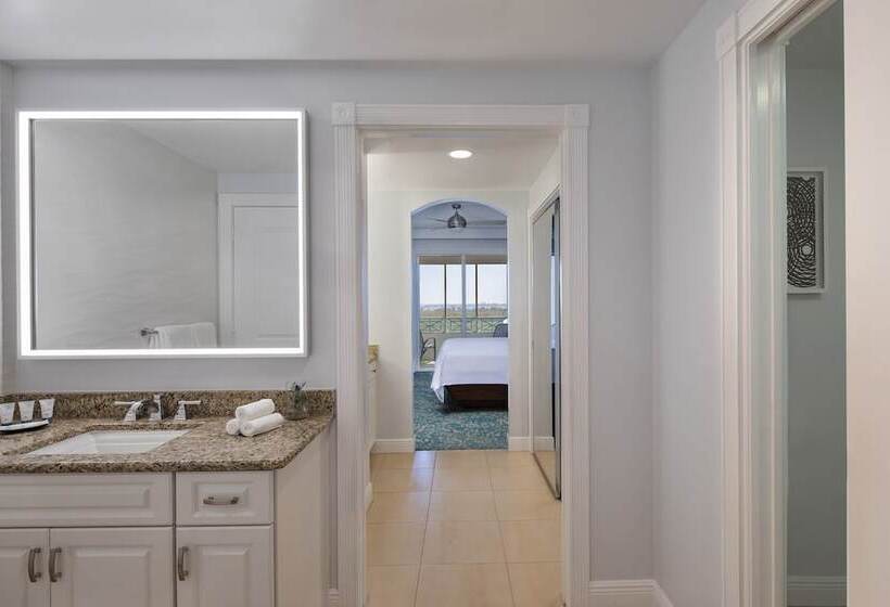سوئیت با چشم‌انداز رودخانه, The Westin Cape Coral Resort At Marina Village