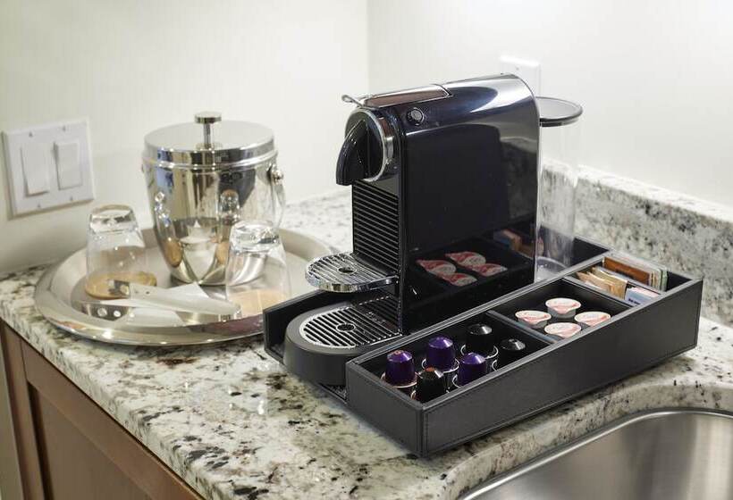 جناح ديلوكس غرفتين نوم, Ka Laʻi Waikiki Beach, Lxr Hotels & Resorts