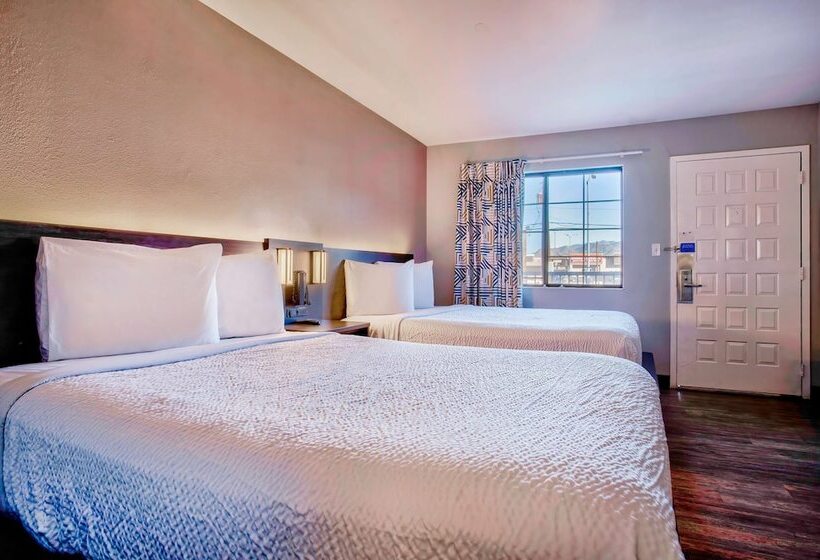اتاق لوکس, Motel 6kingman, Az  Route 66 East
