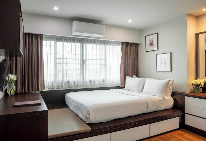 Люкс 2 Спальни, The Grand Napat