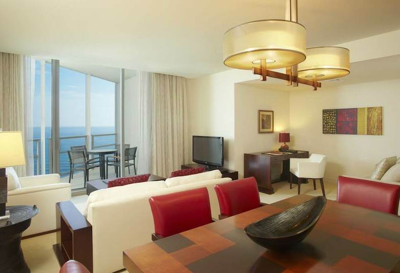 جناح إدارى مطل على البحر, Ka Laʻi Waikiki Beach, Lxr Hotels & Resorts