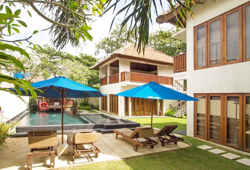 Вилла 3 Спальни с Бассейном, Bali Baliku Private Pool Villas