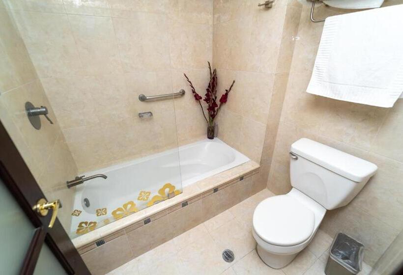 Номер Стандарт 2 Двуспальные Кровати, Casa De Las Flores