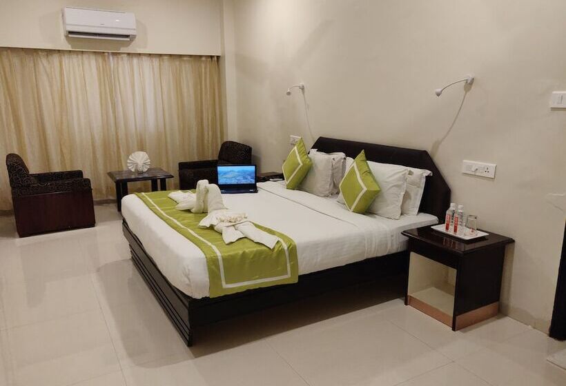 غرفة ديلوكس, Chandra Inn