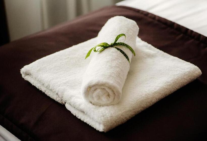 غرفة قياسية, Eden