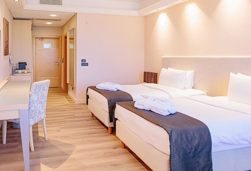 اتاق استاندارد, Holiday Inn Belgrade By Ihg