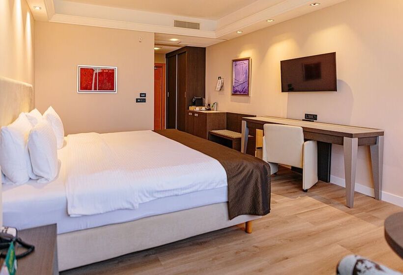 اتاق استاندارد با تخت دوبل, Holiday Inn Belgrade By Ihg