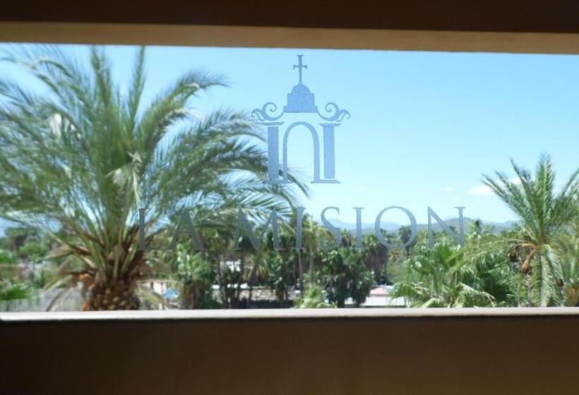 جناح ديلوكس مع إطلالات, La Mision Loreto
