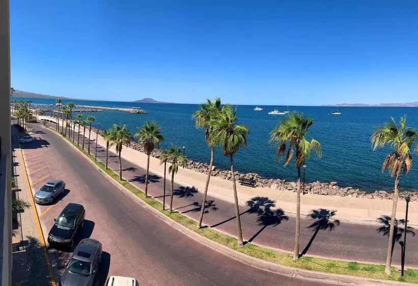 سوییت سوپریور با چشمانداز دریا, La Mision Loreto