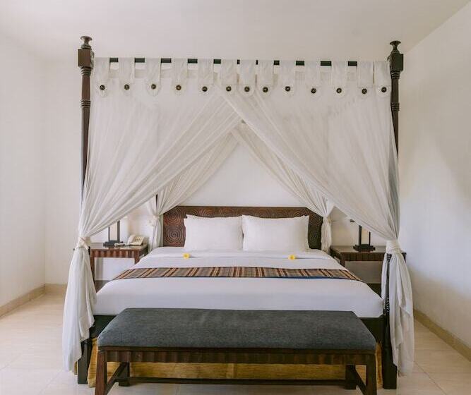 オーシャンビューデラックスルーム, Legong Keraton Beach