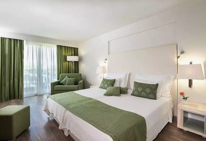 Superior Room Garden View