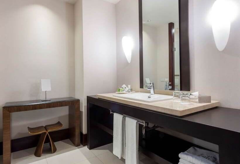 Chambre Supérieure, NH Collection Guadalajara Providencia