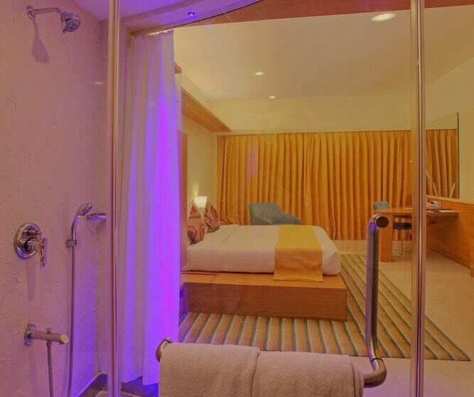 Quarto Deluxe, Parc Estique