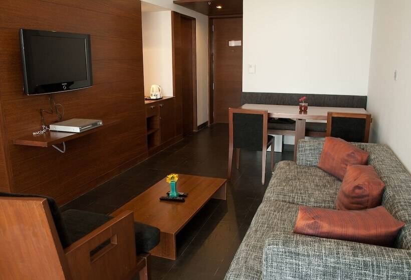 Suíte, Parc Estique