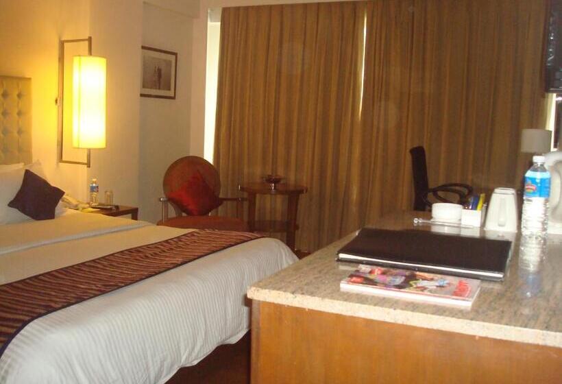 غرفة كلوب, Royal Orchid Central Jaipur, Bani Park