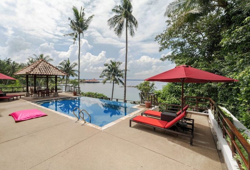 וילת 2 חדרי שינה נוף לים, Indra Maya Pool Villas