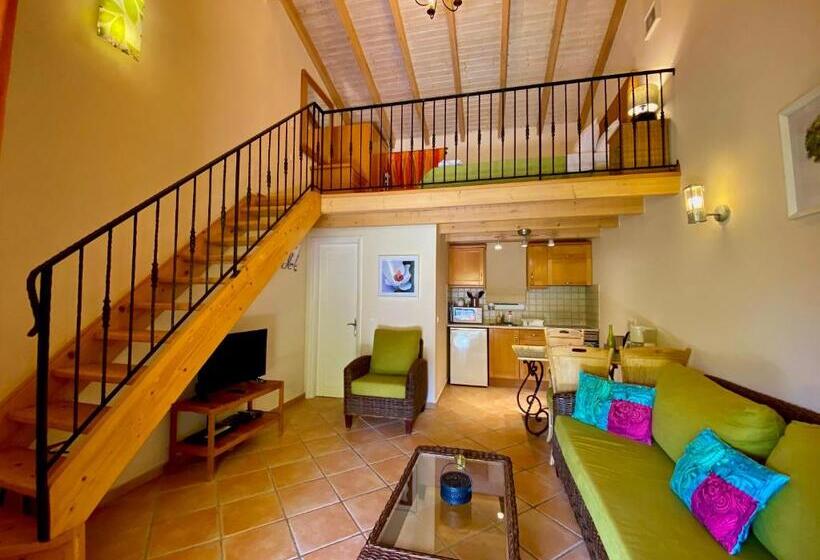 إستوديو قياسى, La Riviera Barbati Seaside Apartments & Villas