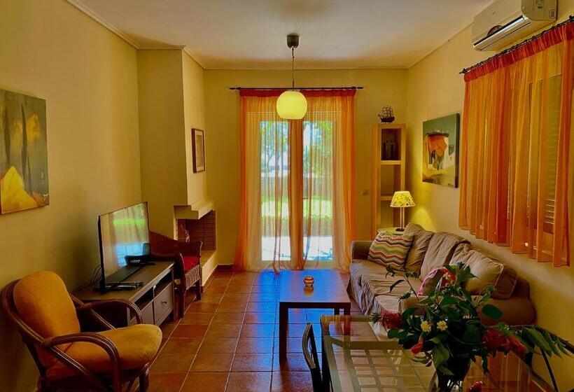 شقة غرفتين نوم مطلة على الحديقة, La Riviera Barbati Seaside Apartments & Villas