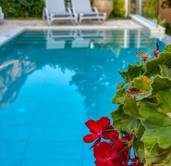 فيلا غرفة نوم واحدة مع مسبح, La Riviera Barbati Seaside Apartments & Villas