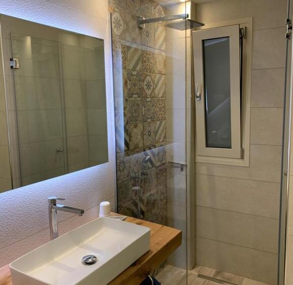 Вилла с 1 спальней и бассейном, La Riviera Barbati Seaside Apartments & Villas