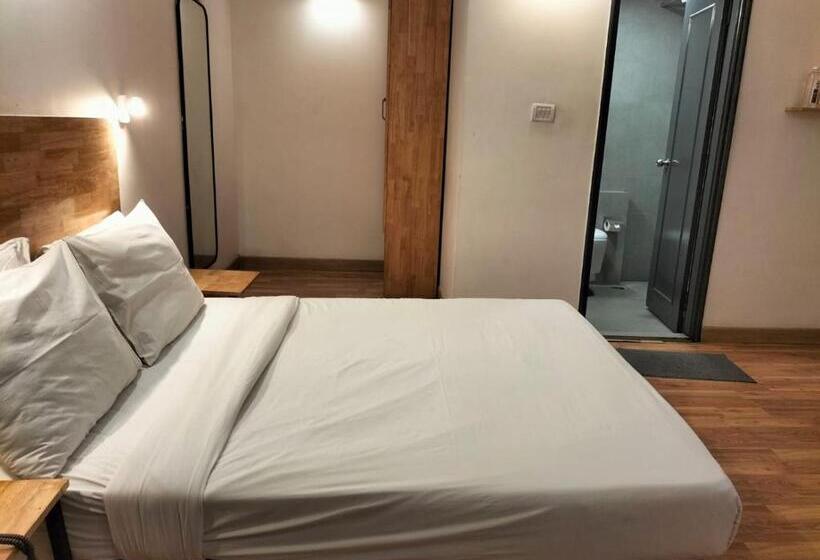 豪华套房, Upar Hotels Indiranagar