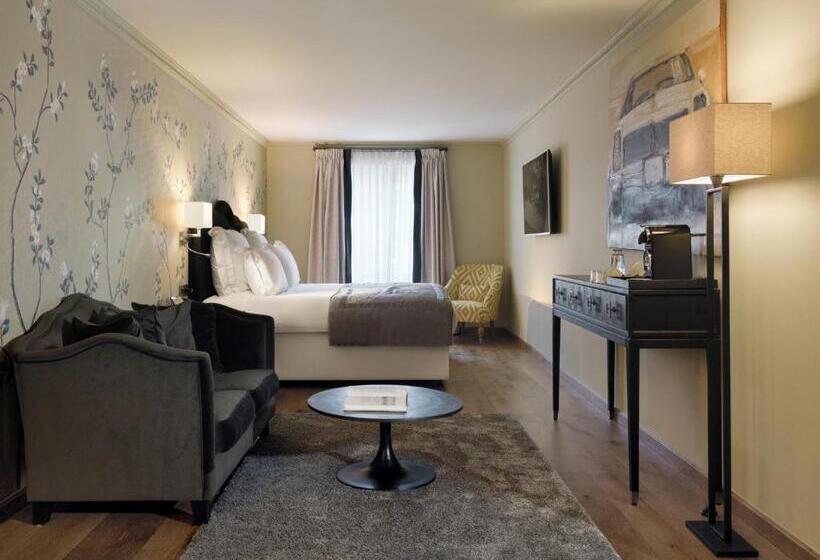 سوییت جونیور, Juliana Hotel Brussels