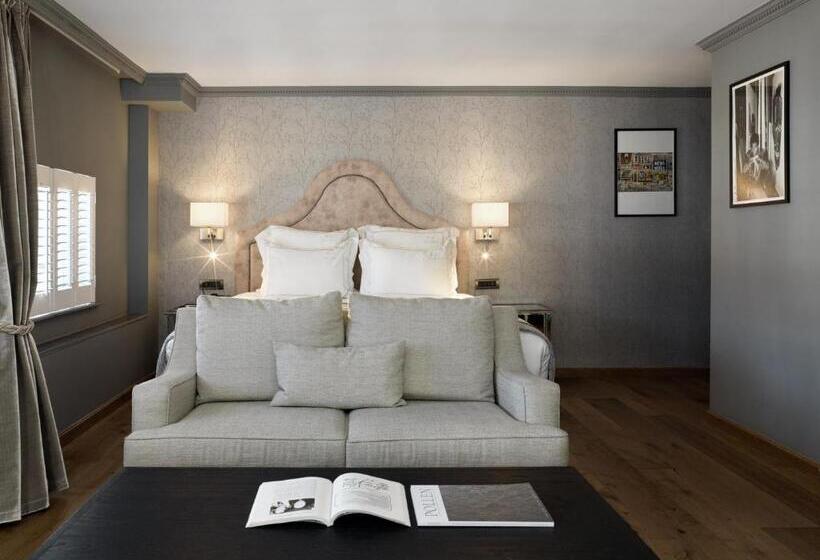 سوییت جونیور, Juliana Hotel Brussels