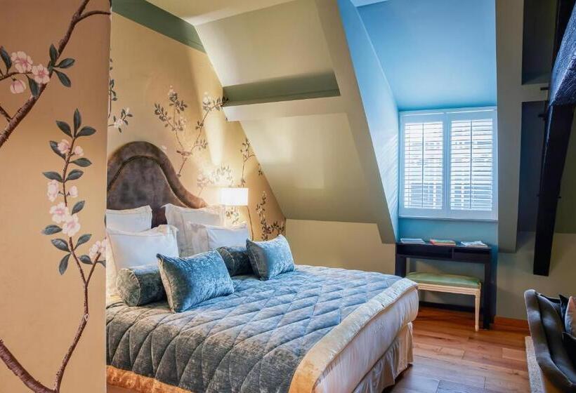 سوییت جونیور, Juliana Hotel Brussels