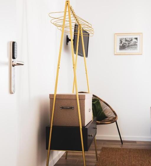 غرفة قياسية, A Casa Da Cerca