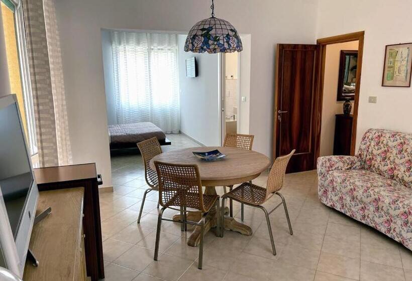 חדר משפחתי, Casa Rosetta Affittacamere