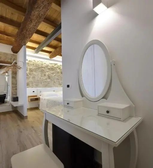 キングサイズベッドのスタンダードルーム, Le Benedettine Affittacamere Relais