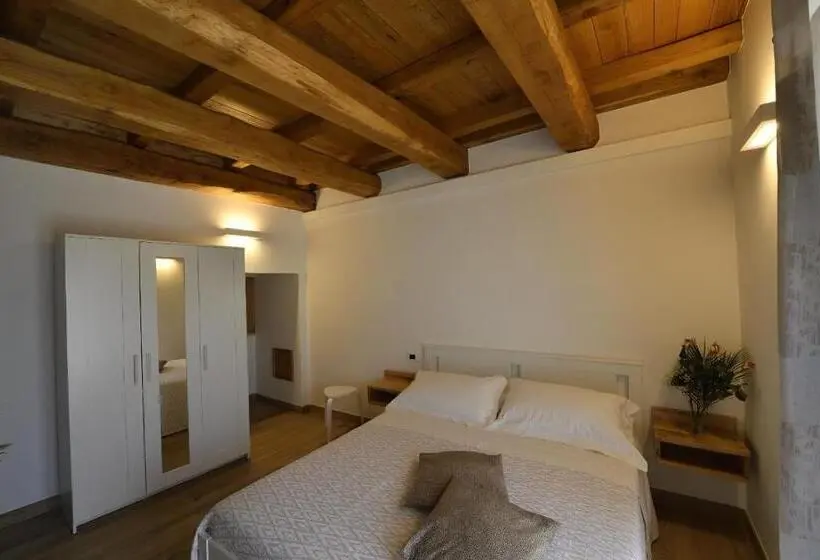 バルコニー付きスタンダードルーム, Le Benedettine Affittacamere Relais